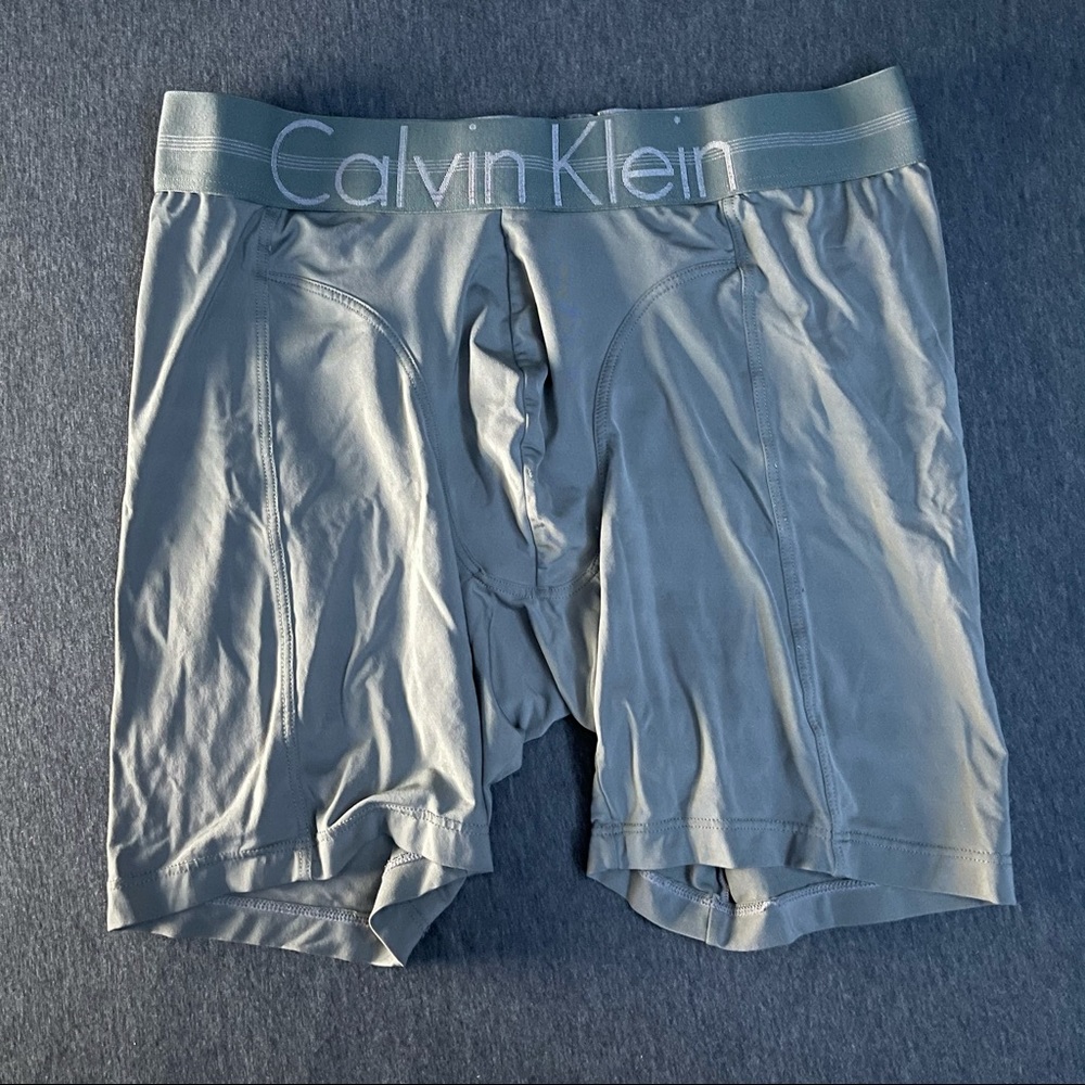Calvin Klein (S)